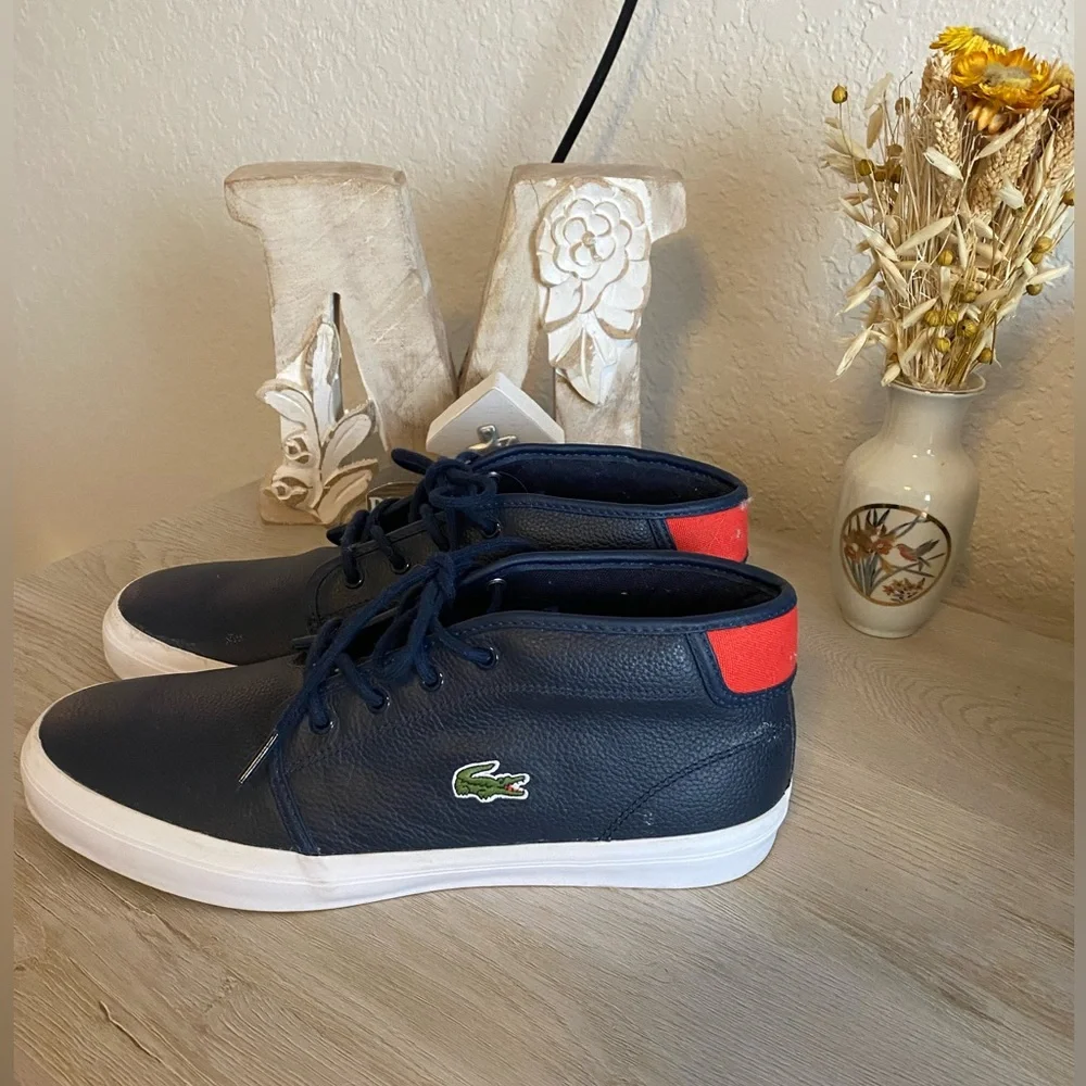 Boots - Picture 2 of 4